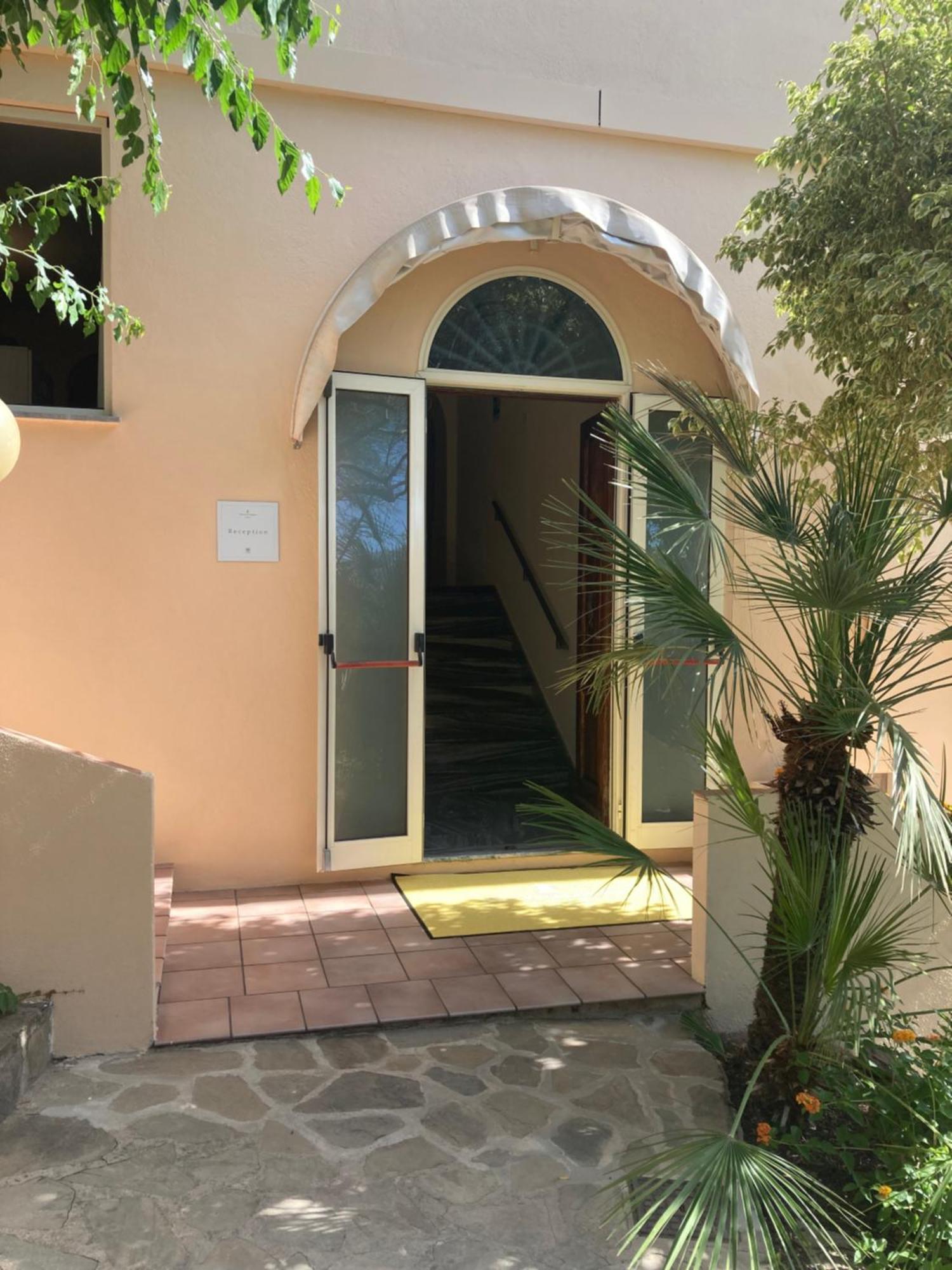 Hotel Villa Campana Cala Liberotto Ngoại thất bức ảnh