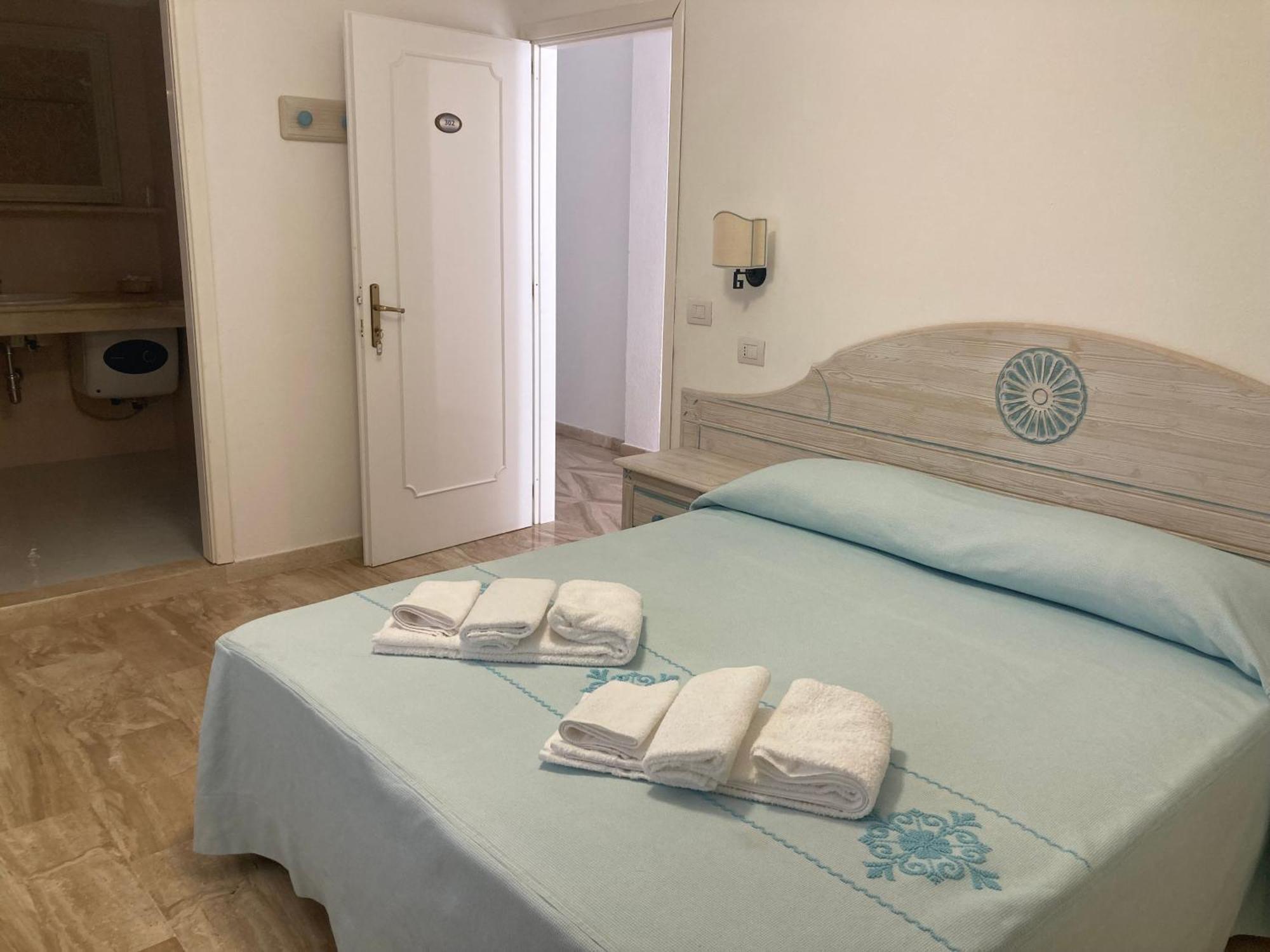 Hotel Villa Campana Cala Liberotto Ngoại thất bức ảnh