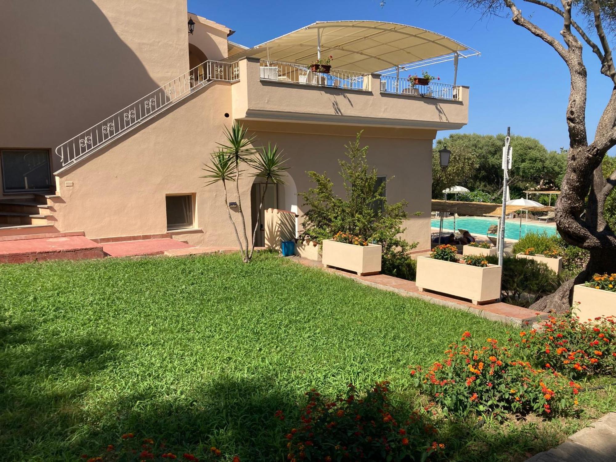 Hotel Villa Campana Cala Liberotto Ngoại thất bức ảnh